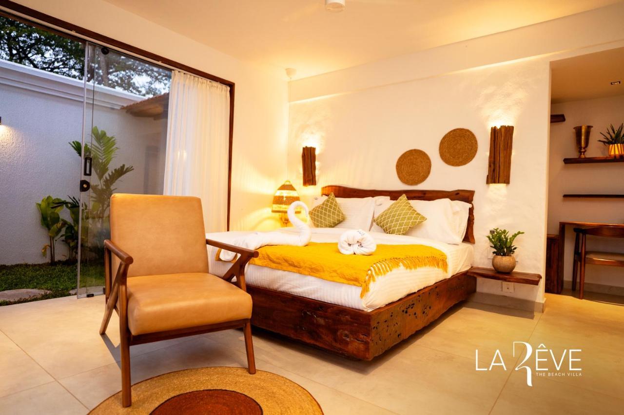 La Reve The Beach Villa Malappuram Buitenkant foto