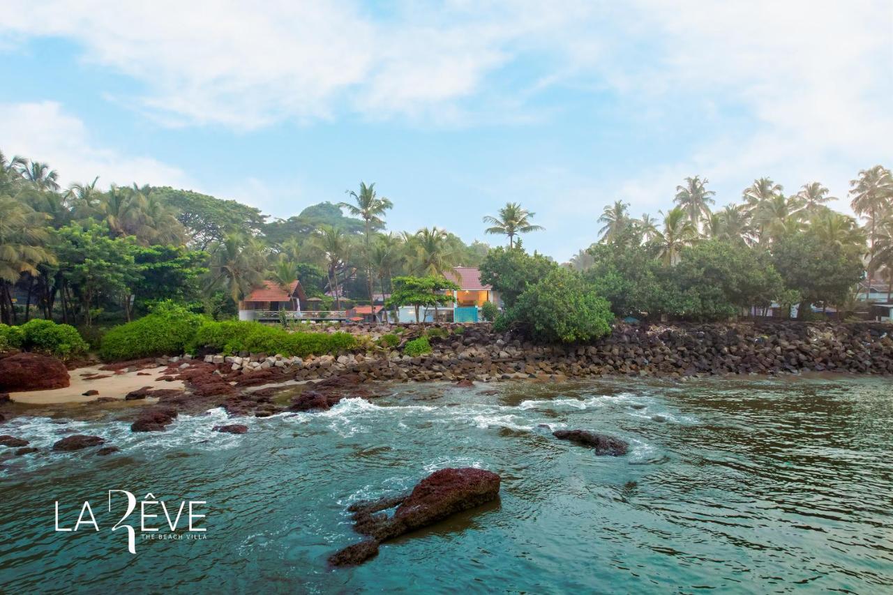 La Reve The Beach Villa Malappuram Buitenkant foto