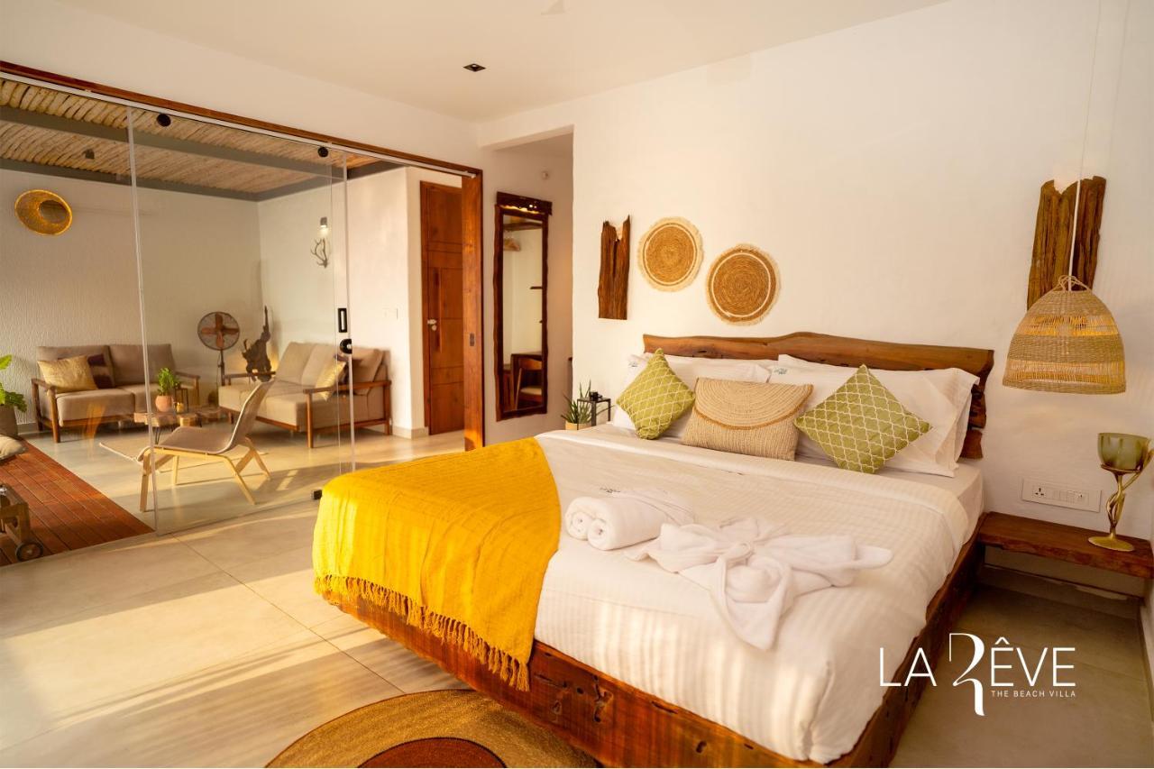La Reve The Beach Villa Malappuram Buitenkant foto