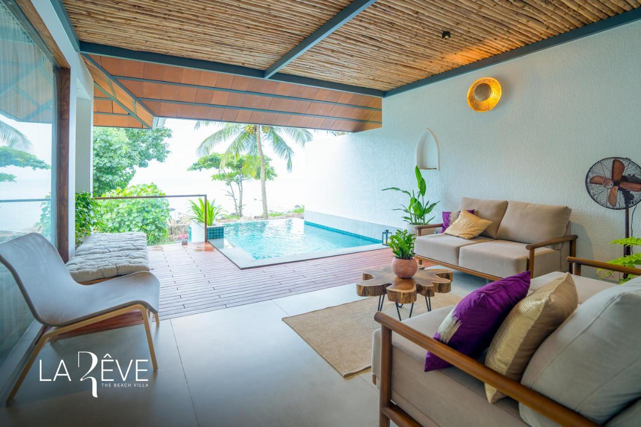 La Reve The Beach Villa Malappuram Buitenkant foto