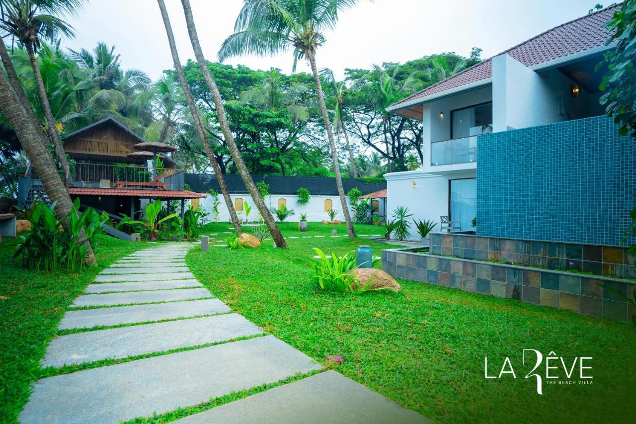 La Reve The Beach Villa Malappuram Buitenkant foto