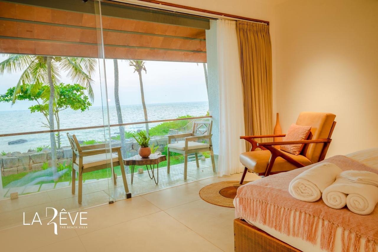 La Reve The Beach Villa Malappuram Buitenkant foto